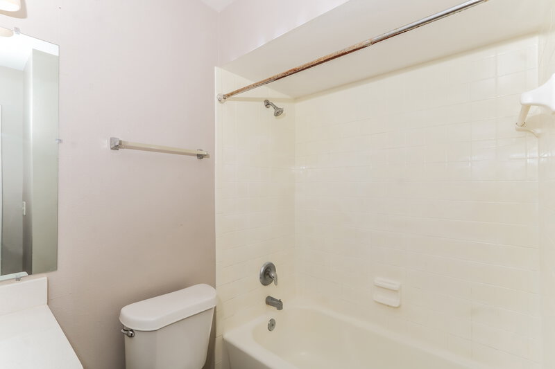 2,270/Mo, 7815 Capwood Ave Temple Terrace, FL 33637 Misc View 16