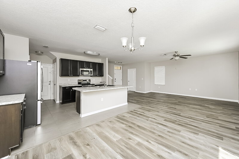 4,040/Mo, 10117 Mangrove Well Rd Ruskin, FL 33573 Dining Room View
