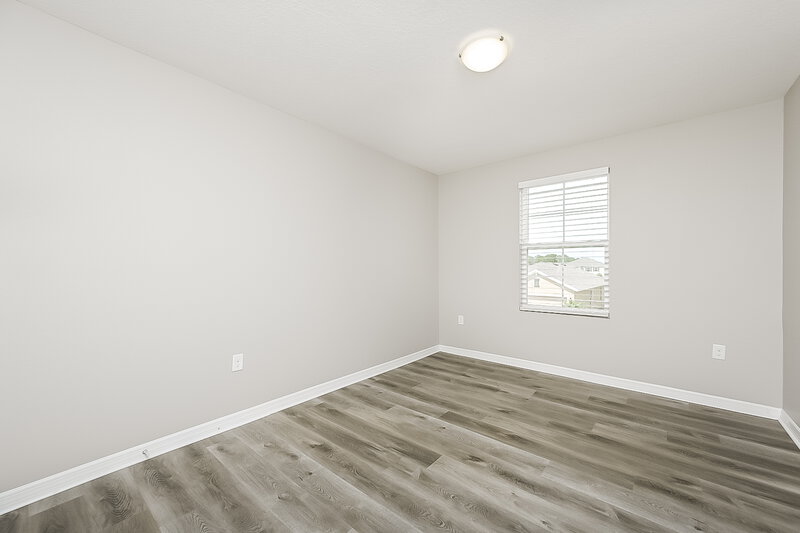 4,040/Mo, 10117 Mangrove Well Rd Ruskin, FL 33573 Bedroom View 3