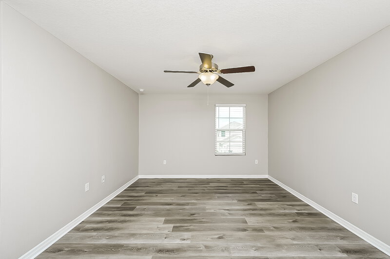 4,040/Mo, 10117 Mangrove Well Rd Ruskin, FL 33573 Bedroom View 4