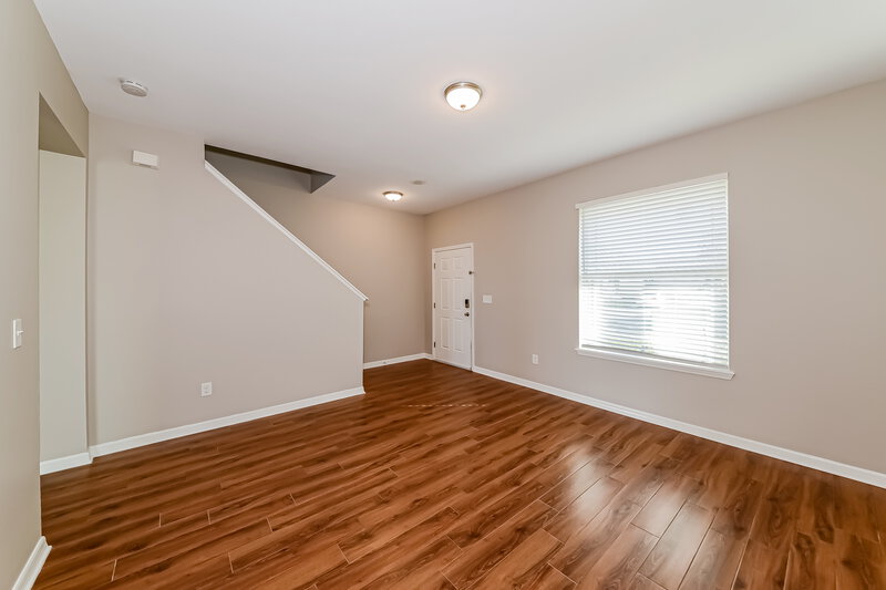 4,170/Mo, 608 19th St NW Ruskin, FL 33570 Living Room View
