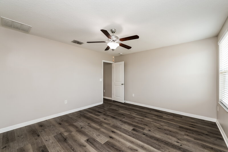 2,425/Mo, 15423 Dark Star Ln Ruskin, FL 33573 Main Bedroom View 2