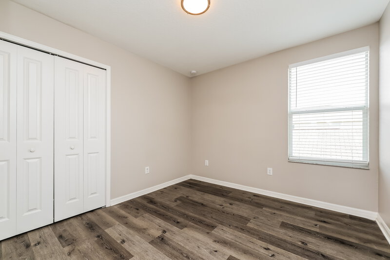 2,425/Mo, 15423 Dark Star Ln Ruskin, FL 33573 Bedroom View