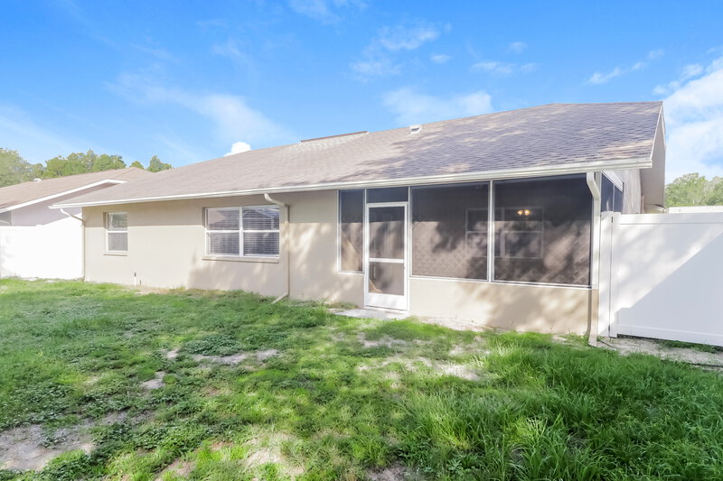 2,260/Mo, 4714 Meadowsweet Ct New Port Richey, FL 34653 Rear View 2
