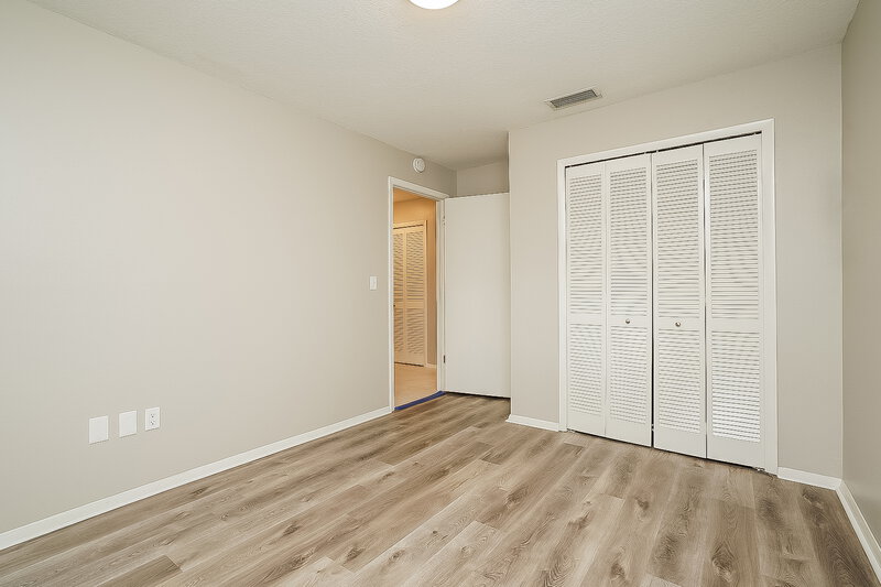 2,590/Mo, 1418 High Knoll Dr Brandon, FL 33511 Bedroom View 2