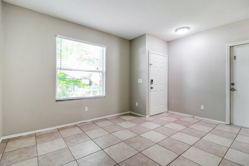 2,135/Mo, 5109 Corvette Dr Tampa, FL 33624 Dining Room View