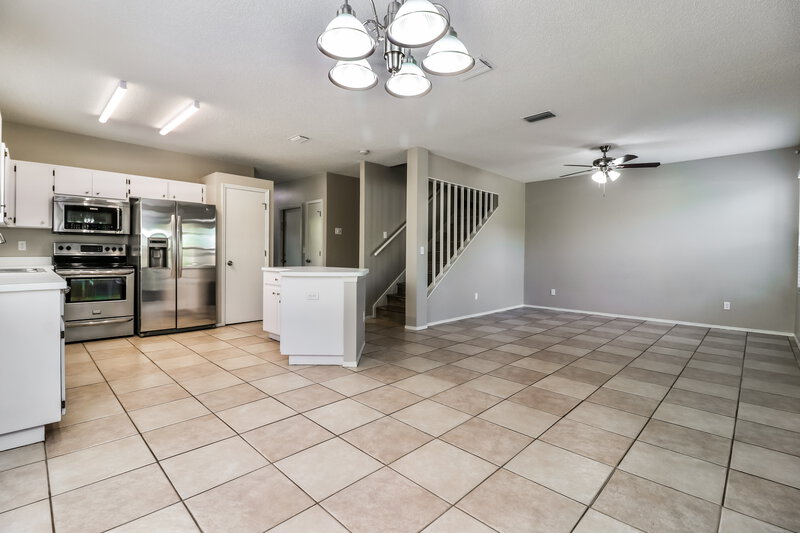 2,135/Mo, 5109 Corvette Dr Tampa, FL 33624 Breakfast Nook View