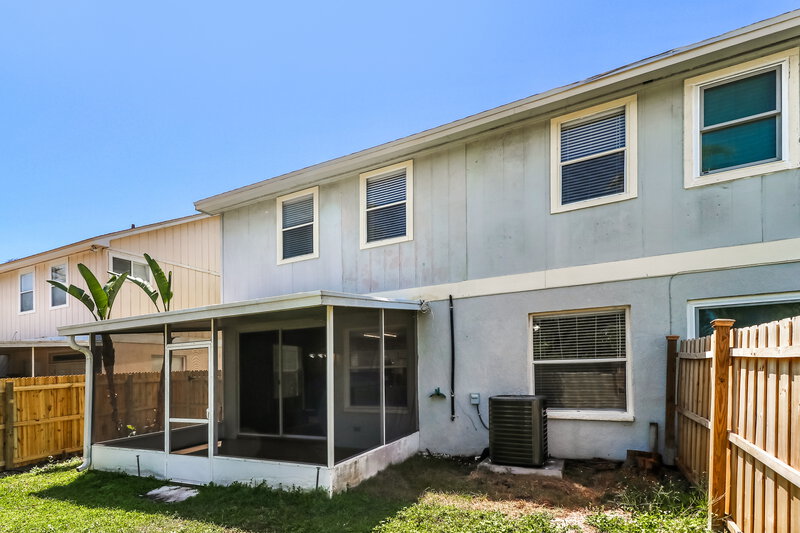 2,135/Mo, 5109 Corvette Dr Tampa, FL 33624 Rear View