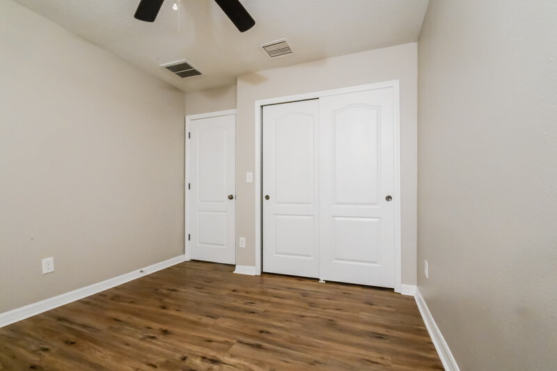 2,015/Mo, 2360 Richwood Pike Dr Ruskin, FL 33570 Bedroom View 4