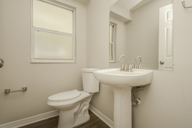 2,490/Mo, 13114 Fennway Ridge Dr Riverview, FL 33579 Bathroom View