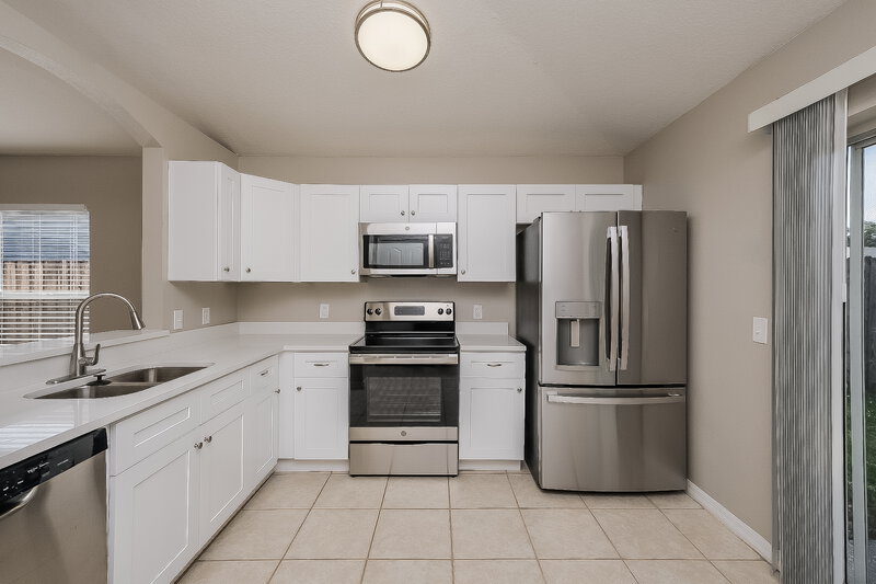 2,090/Mo, 1034 Harvest Moon Dr Seffner, FL 33584 Misc View 5