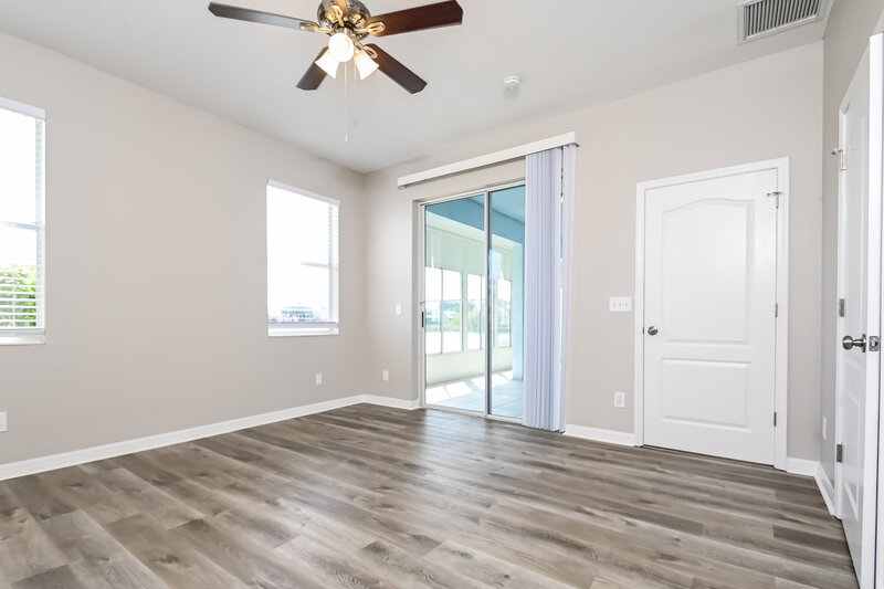 4,000/Mo, 5110 Clover Mist Dr Apollo Beach, FL 33572 Main Bedroom View