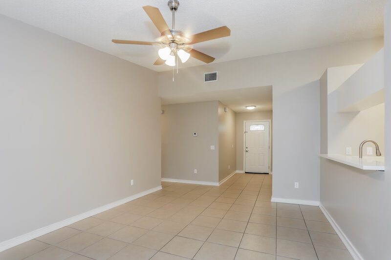 2,135/Mo, 4035 Forecast Dr Brandon, FL 33511 Living Room View