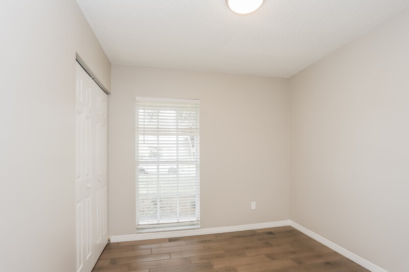 2,135/Mo, 4035 Forecast Dr Brandon, FL 33511 Bedroom View 3