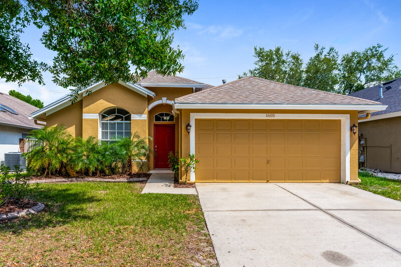 2,390/Mo, 1605 Scotch Pine Dr Brandon, FL 33511 External View