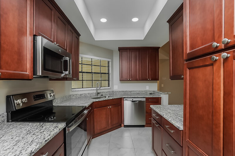 2,430/Mo, 5312 Southwick Dr Tampa, FL 33624 Kitchen View