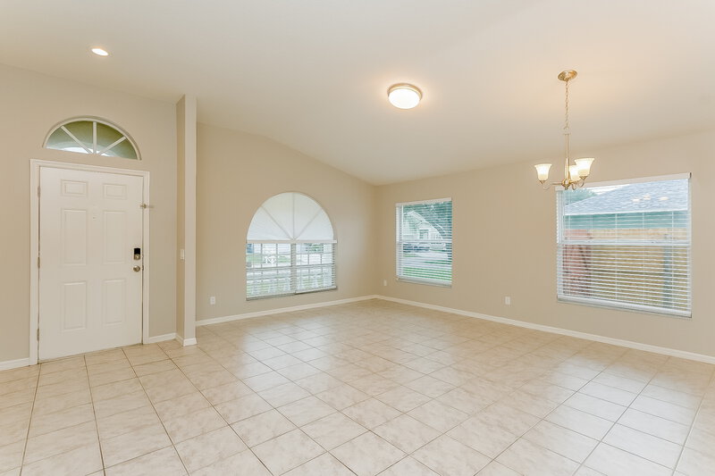 2,225/Mo, 1464 Lake Shore Ranch Dr Seffner, FL 33584 Misc View