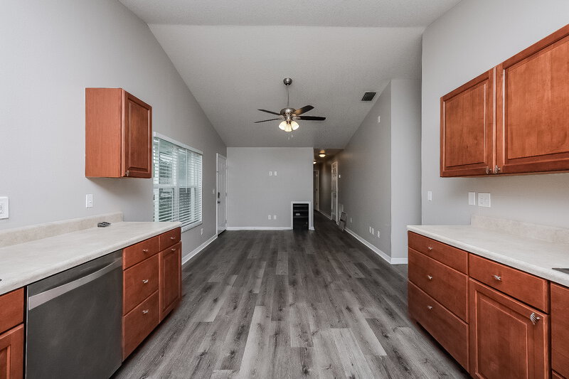 1,920/Mo, 4417 Venice Dr Land O Lakes, FL 34639 Kitchen View