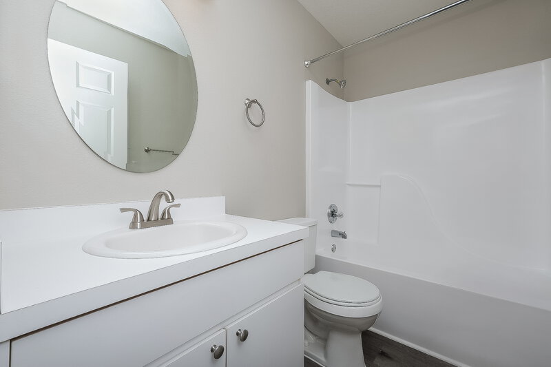 1,920/Mo, 4417 Venice Dr Land O Lakes, FL 34639 Bathroom View