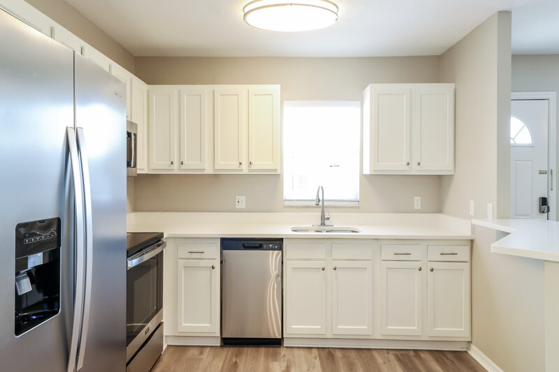 2,040/Mo, 3610 N 56th St Tampa, FL 33619 Misc View 6