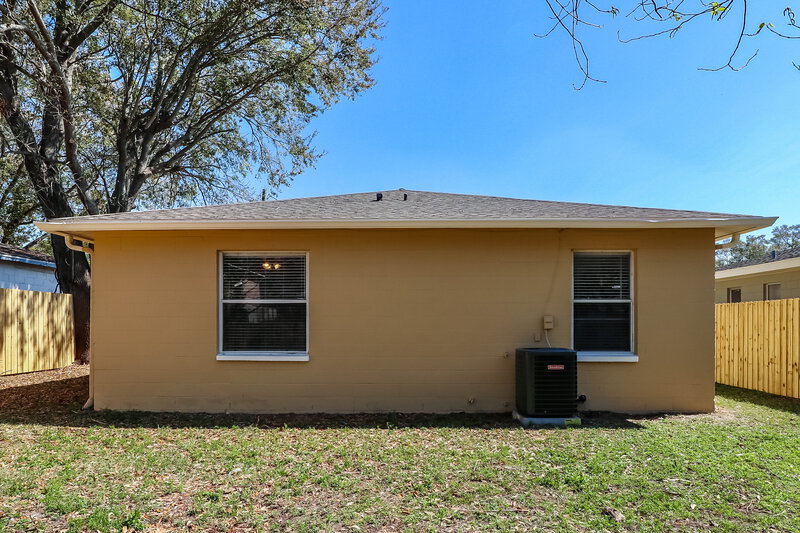 2,040/Mo, 3610 N 56th St Tampa, FL 33619 Misc View 17