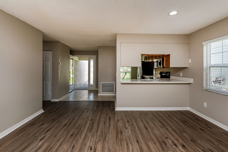 1,765/Mo, 8420 Duval Dr Port Richey, FL 34668 Dining Room View