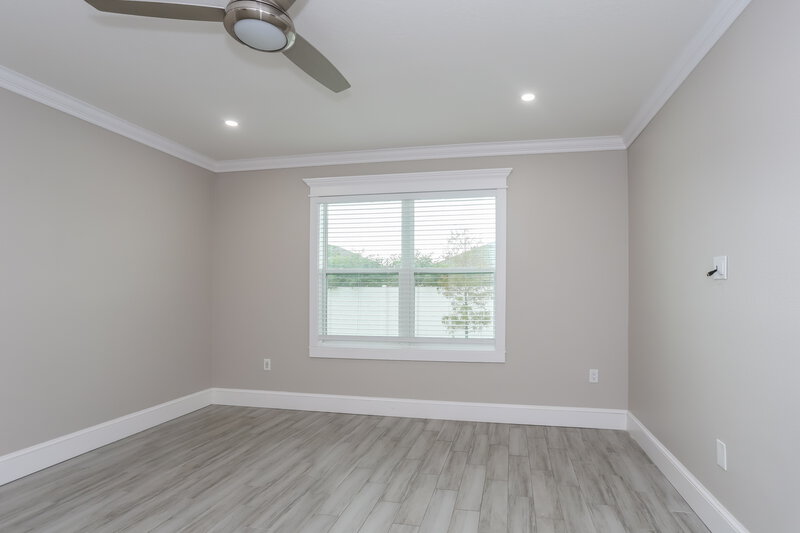 1,970/Mo, 10236 Mangrove Well Rd Sun City Center, FL 33573 Main Bedroom View 2