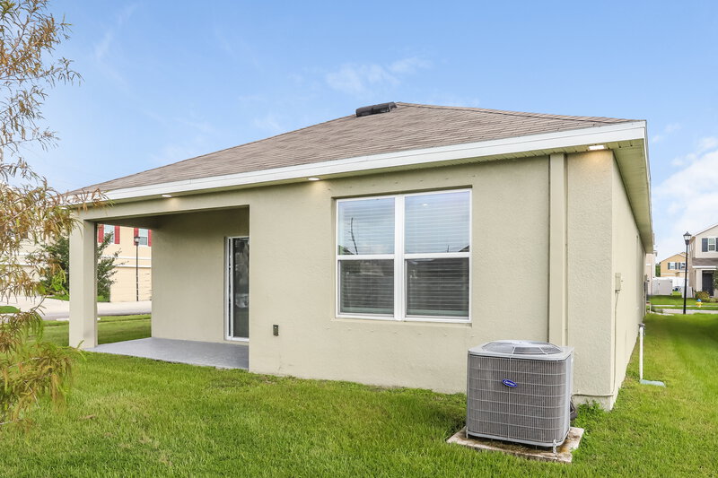 1,970/Mo, 10236 Mangrove Well Rd Sun City Center, FL 33573 Rear View 2