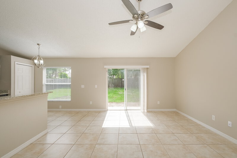 2,970/Mo, 5616 Brookdale Way Tampa, FL 33625 Living Room View
