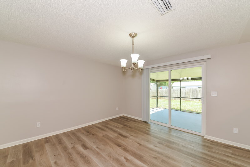 3,540/Mo, 904 Briarcliff Dr Valrico, FL 33594 Dining Room View