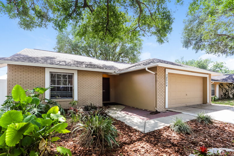 2,205/Mo, 24904 Silversmith Dr Lutz, FL 33559 External View