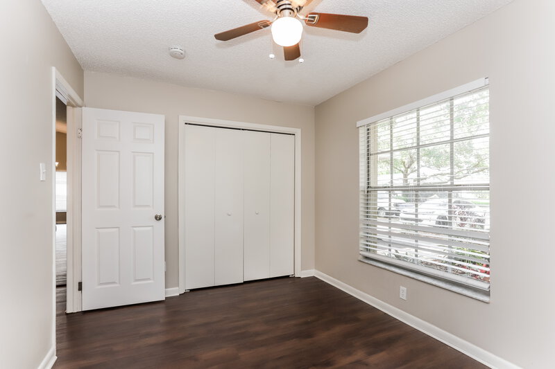 2,205/Mo, 24904 Silversmith Dr Lutz, FL 33559 Bedroom View 2