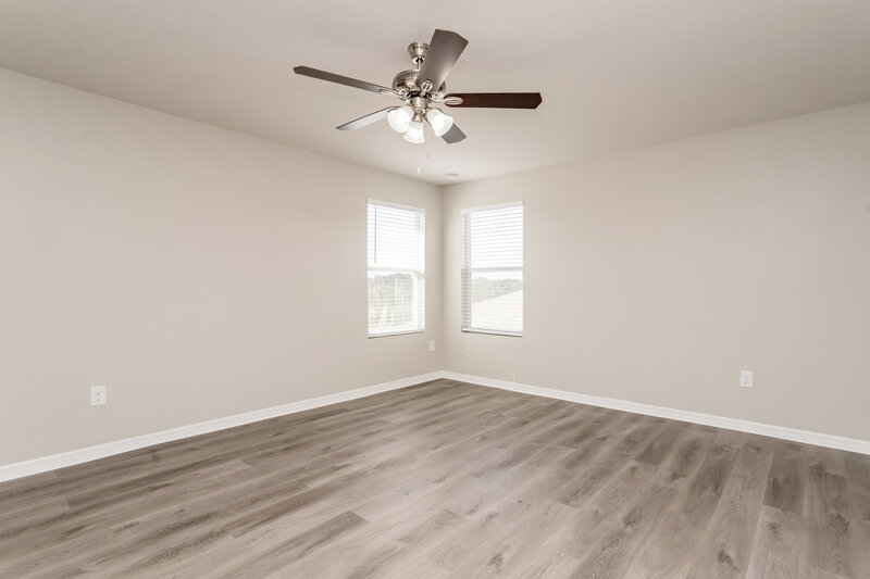 2,195/Mo, 11921 Grand Kempston Dr Gibsonton, FL 33534 Main Bedroom View 2