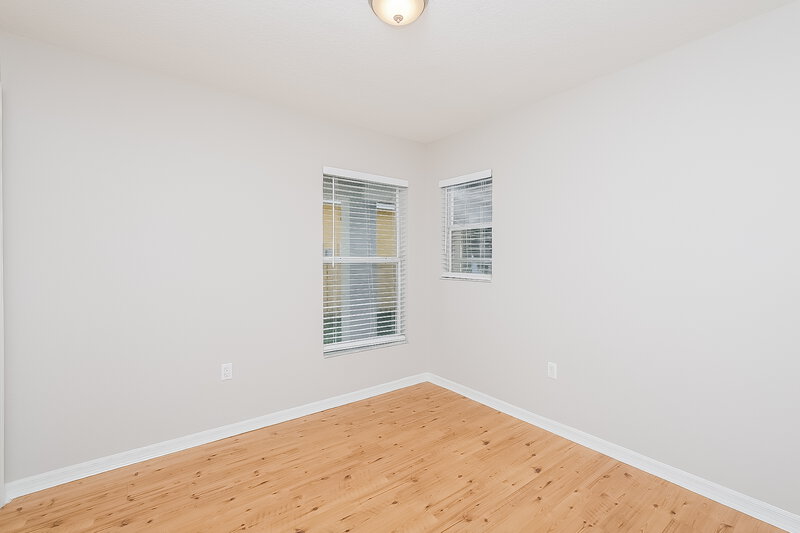 3,500/Mo, 11830 Mango Groves Blvd Seffner, FL 33584 Bedroom View