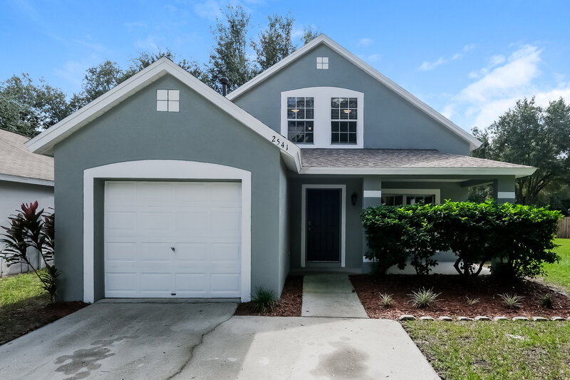 2,365/Mo, 2541 E 150th Ave Lutz, FL 33559 External View