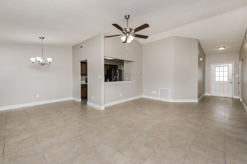 2,340/Mo, 1715 Cinnabar Ct Brandon, FL 33510 Living Room View