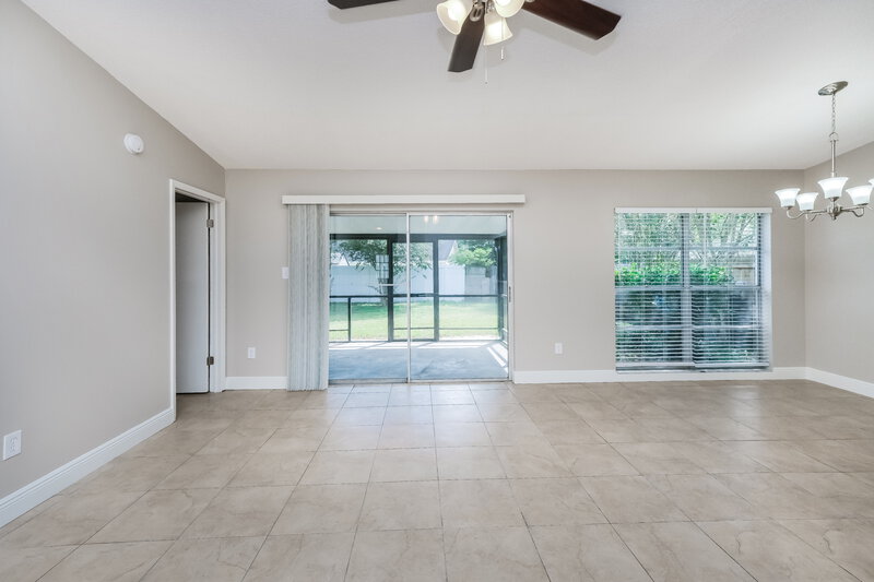 2,340/Mo, 1715 Cinnabar Ct Brandon, FL 33510 Living Room View 2