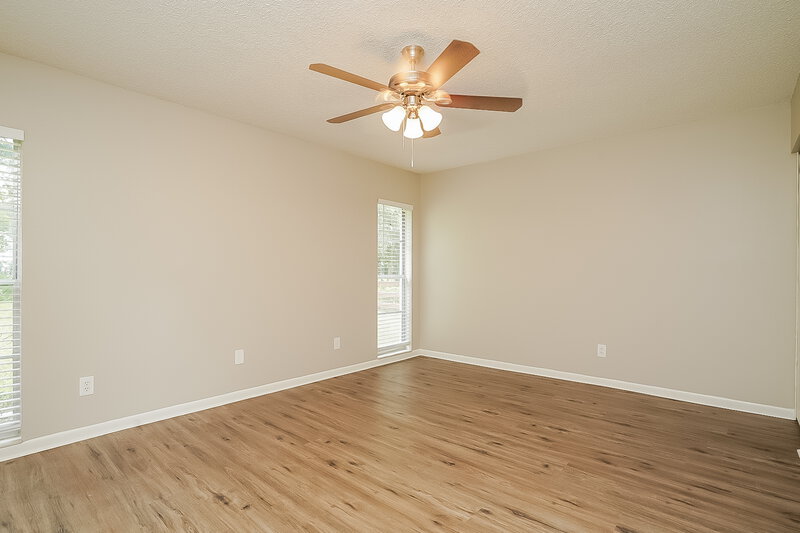 2,540/Mo, 16418 Bonneville Dr Tampa, FL 33624 Main Bedroom View