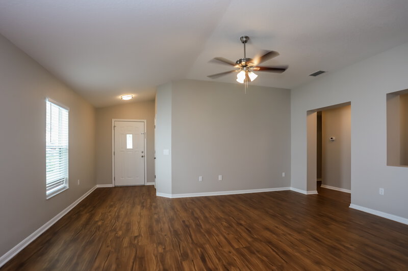 3,870/Mo, 13511 Blue Sunfish Ct Riverview, FL 33569 Living Room View