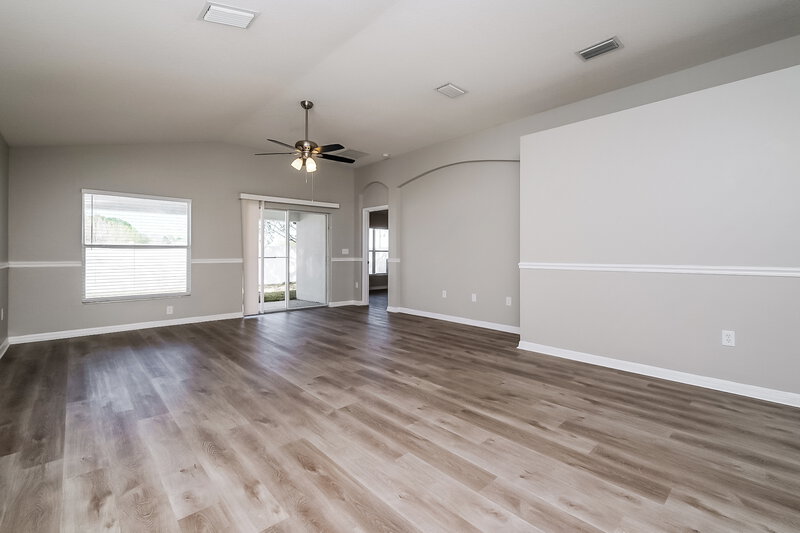 1,895/Mo, 14141 Lemon Yellow Tree Ln Brooksville, FL 34613 Dining Room View