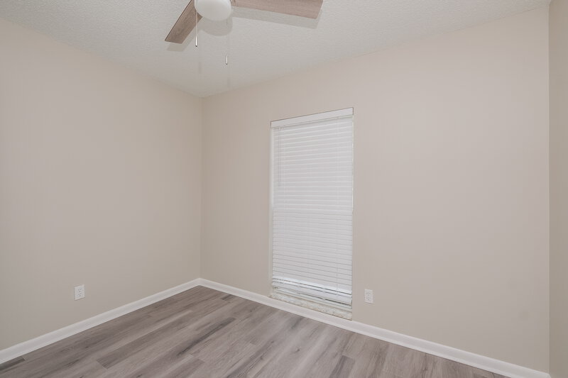 2,250/Mo, 4601 Cabbage Palm Dr Valrico, FL 33596 Main Bedroom View 4