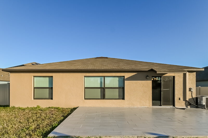 2,365/Mo, 12623 Lemon Pepper Dr Riverview, FL 33578 Rear View