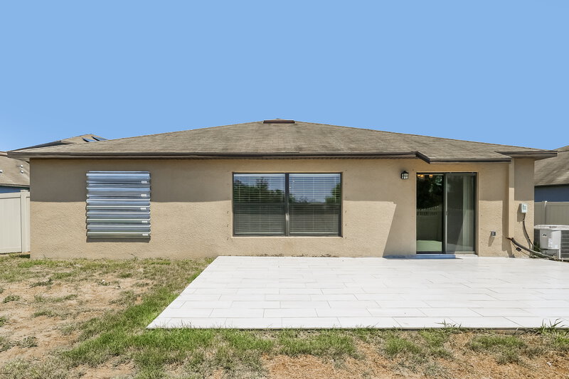 2,255/Mo, 12623 Lemon Pepper Dr Riverview, FL 33578 Rear View