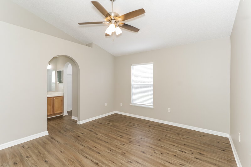 2,095/Mo, 6204 Gassino Pl Riverview, FL 33578 Main Bedroom View