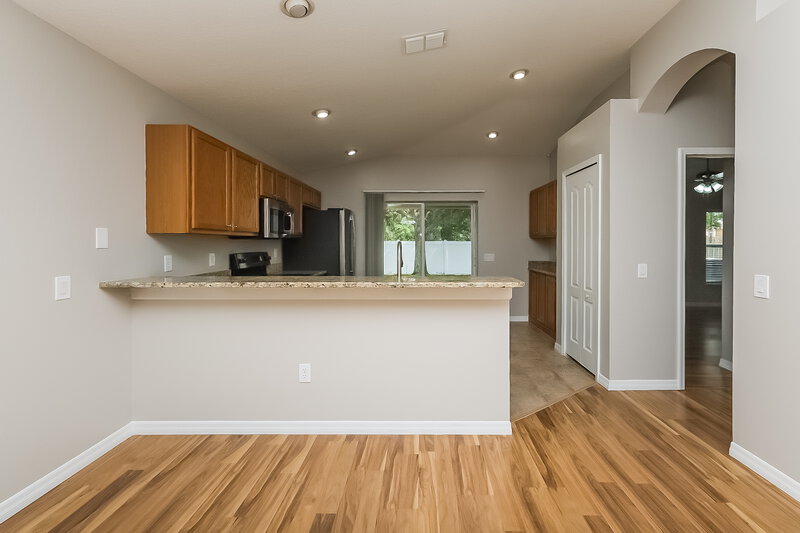 1,900/Mo, 25934 Terrawood Loop Land O Lakes, FL 34639 Dining Room View 2