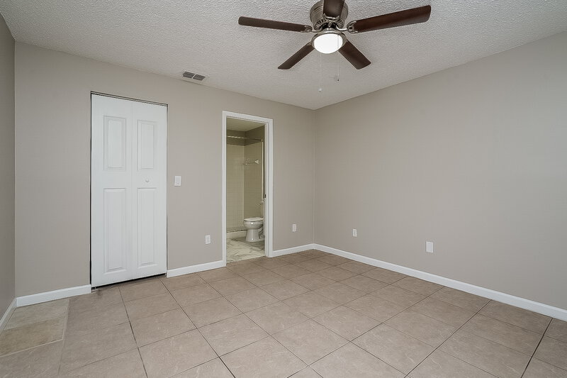 3,590/Mo, 1070 Bridlewood Way Brandon, FL 33511 Main Bedroom View