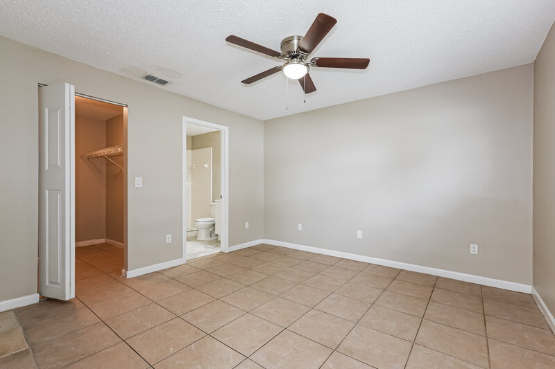 2,205/Mo, 1070 Bridlewood Way Brandon, FL 33511 Main Bedroom View