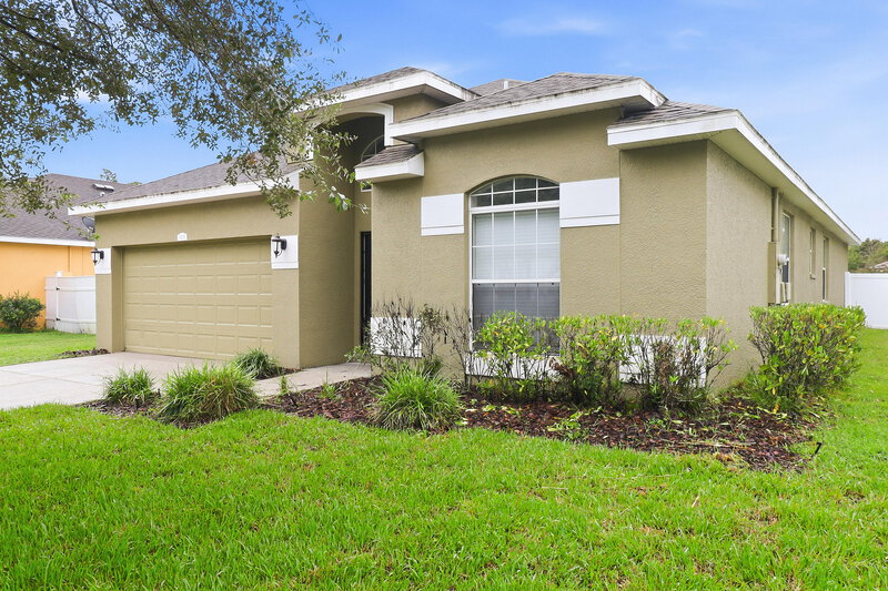 2,085/Mo, 12159 Colony Lakes Blvd New Port Richey, FL 34654 Front View