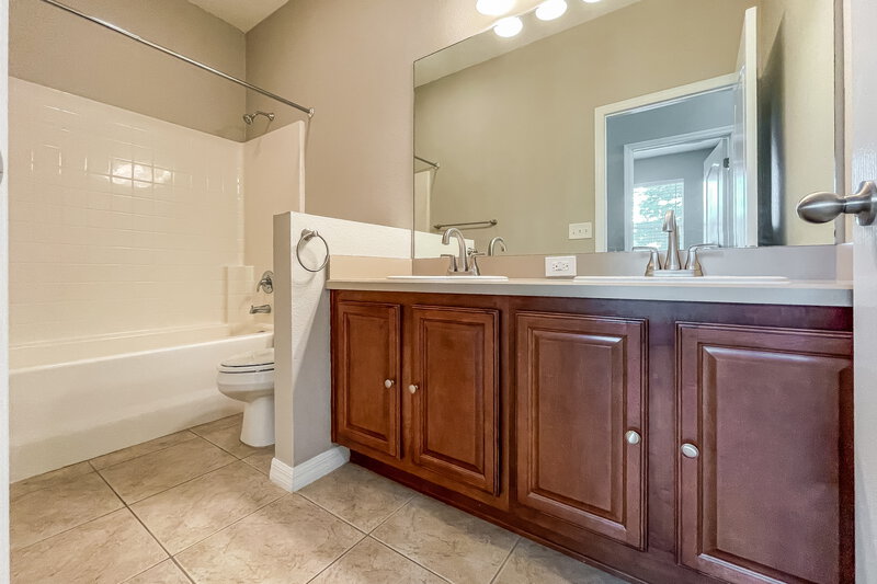 2,405/Mo, 12159 Colony Lakes Blvd New Port Richey, FL 34654 Bathroom View