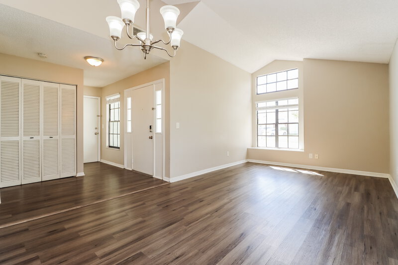 2,480/Mo, 12832 Dunhill Dr Tampa, FL 33624 Dining Room View